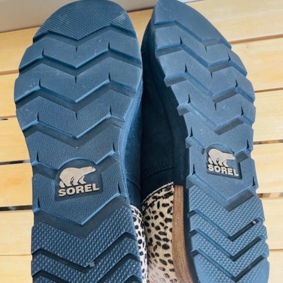 Sorel Women's Major Low Ankle Zip
Leopard Print Bootie - Picture 7 of 7